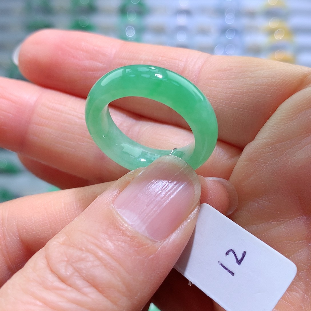 翡翠戒指未镶嵌12号