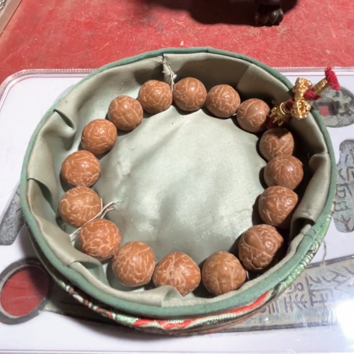 滴血莲花菩提手串