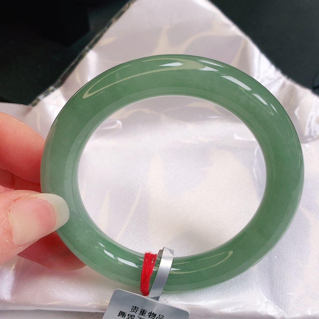 【闪购商品】翡翠未镶嵌手镯缅甸天然a货翡翠