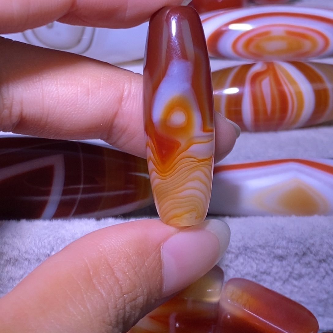 玛瑙/玉髓颈饰未镶嵌