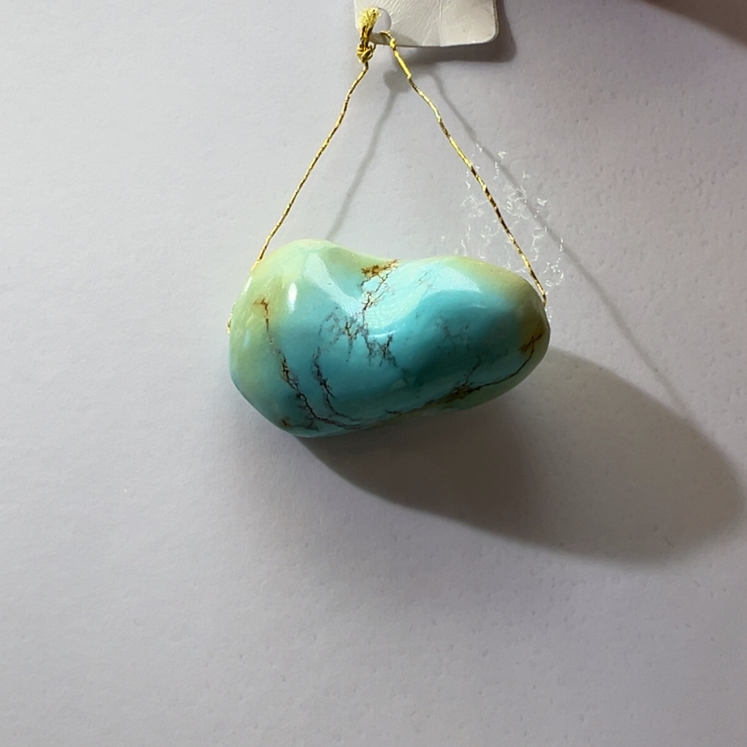 绿松石未镶嵌挂件