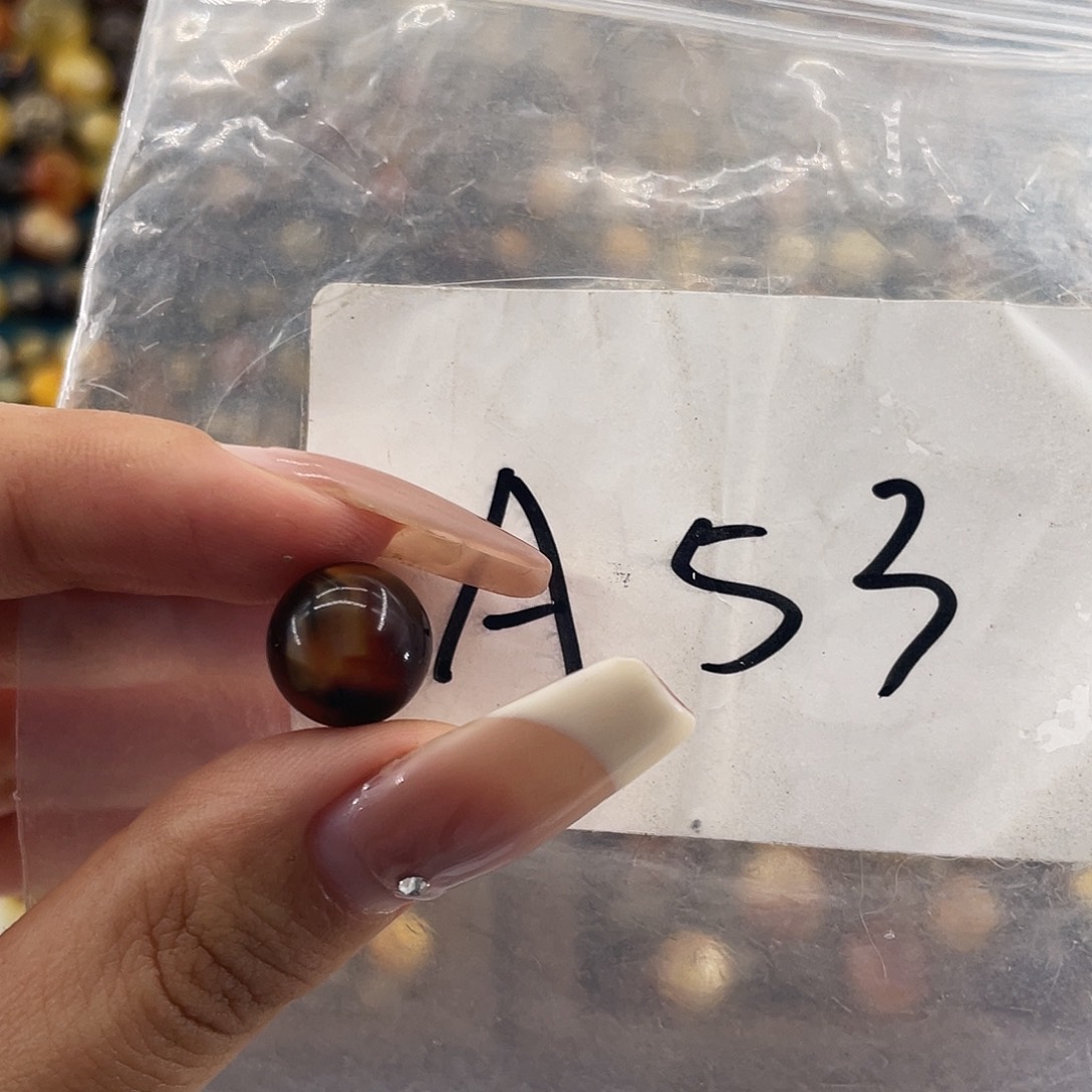 琥珀未镶嵌裸石11.2福利