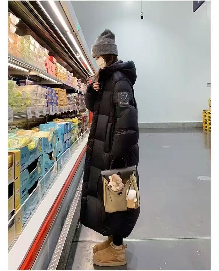 黑金白鸭绒羽绒服女宽松保暖加厚外套56011
