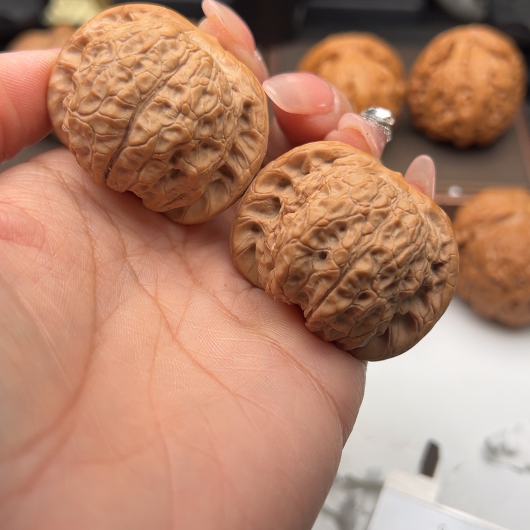 文玩核桃把件血麒麟41