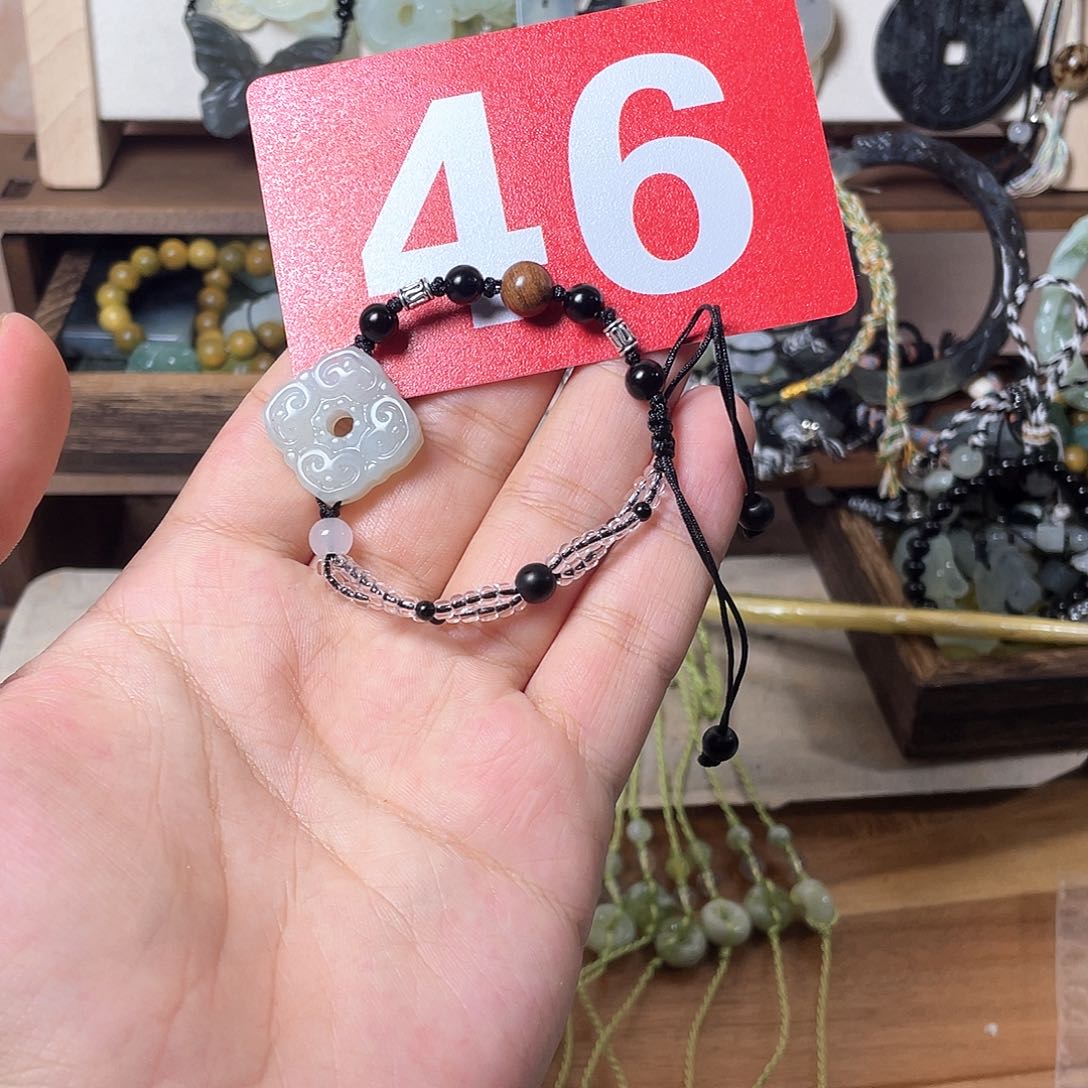 蛇纹石玉合金颈饰