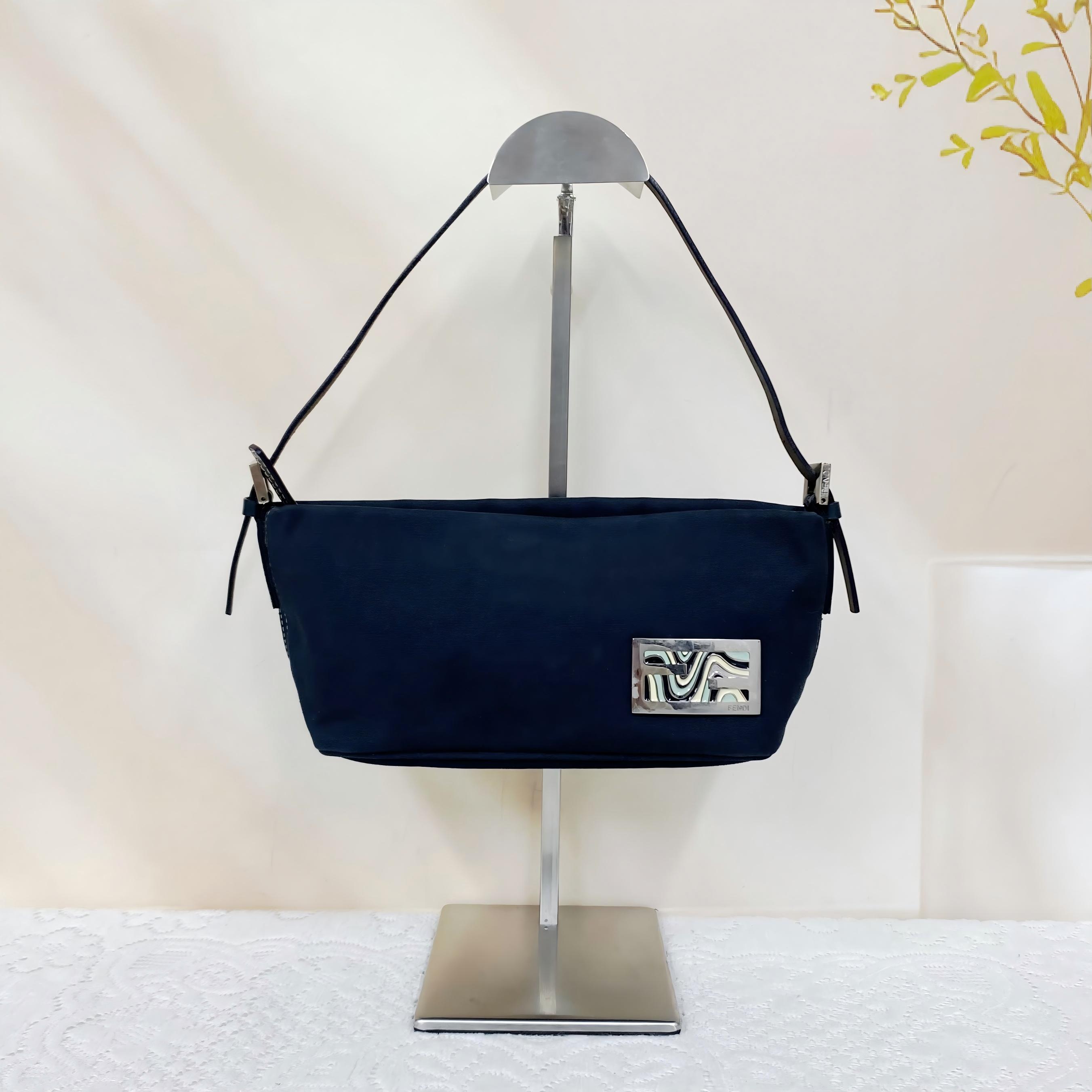 99新 FENDI/芬迪 /夏vv1109/单肩包/14294650