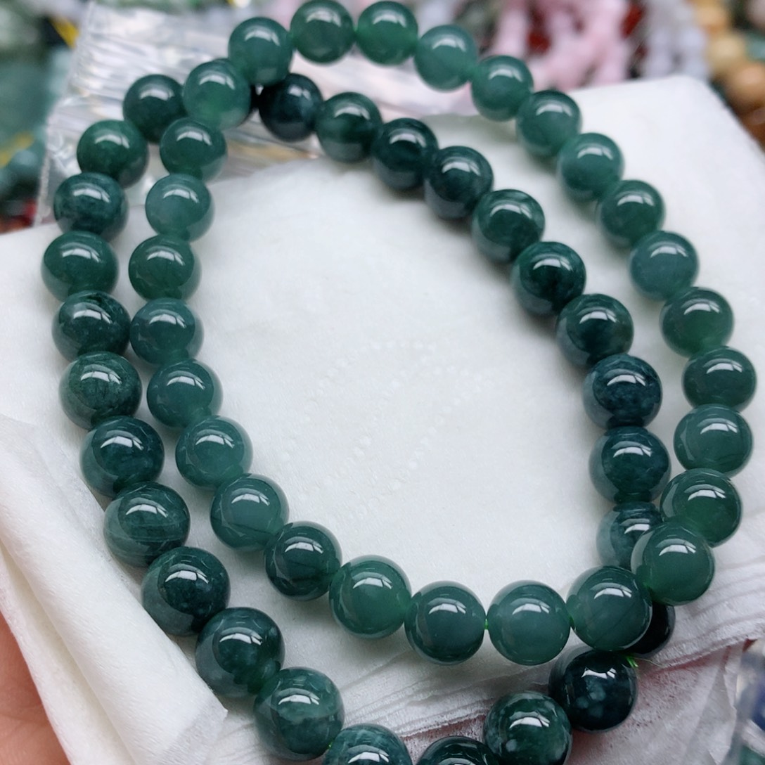 翡翠颈饰未镶嵌吊坠