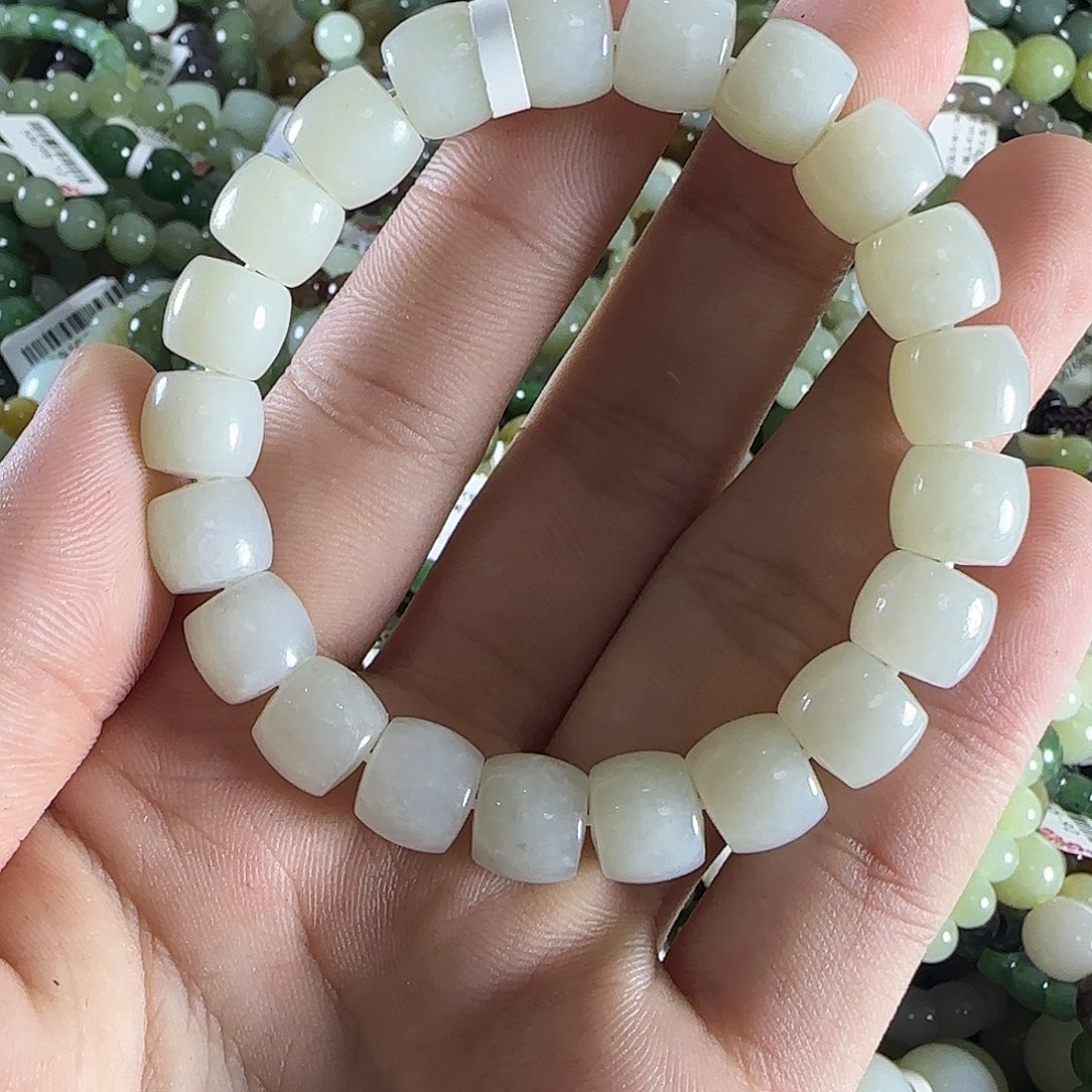 和田玉手链未镶嵌63