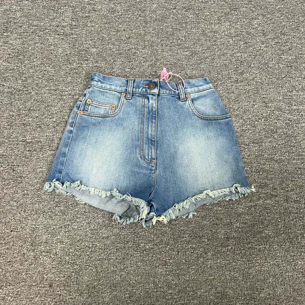 99新 GUCCI/古驰 Gucci樱桃短裤