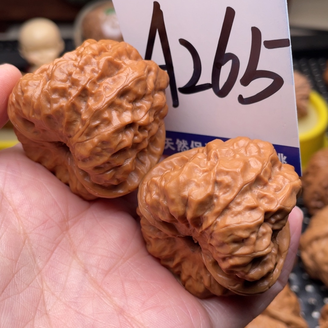 静***深桃核把件蛤蟆头40