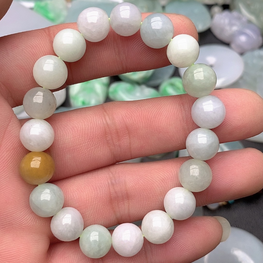 翡翠未镶嵌颈饰手串