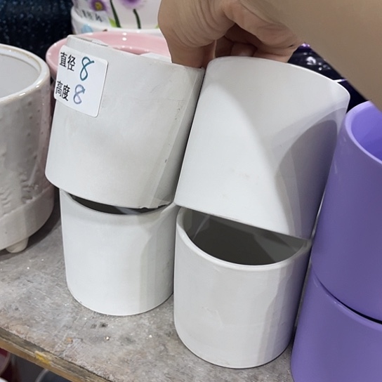 多肉绿植陶瓷花盆9.9包邮，有孔