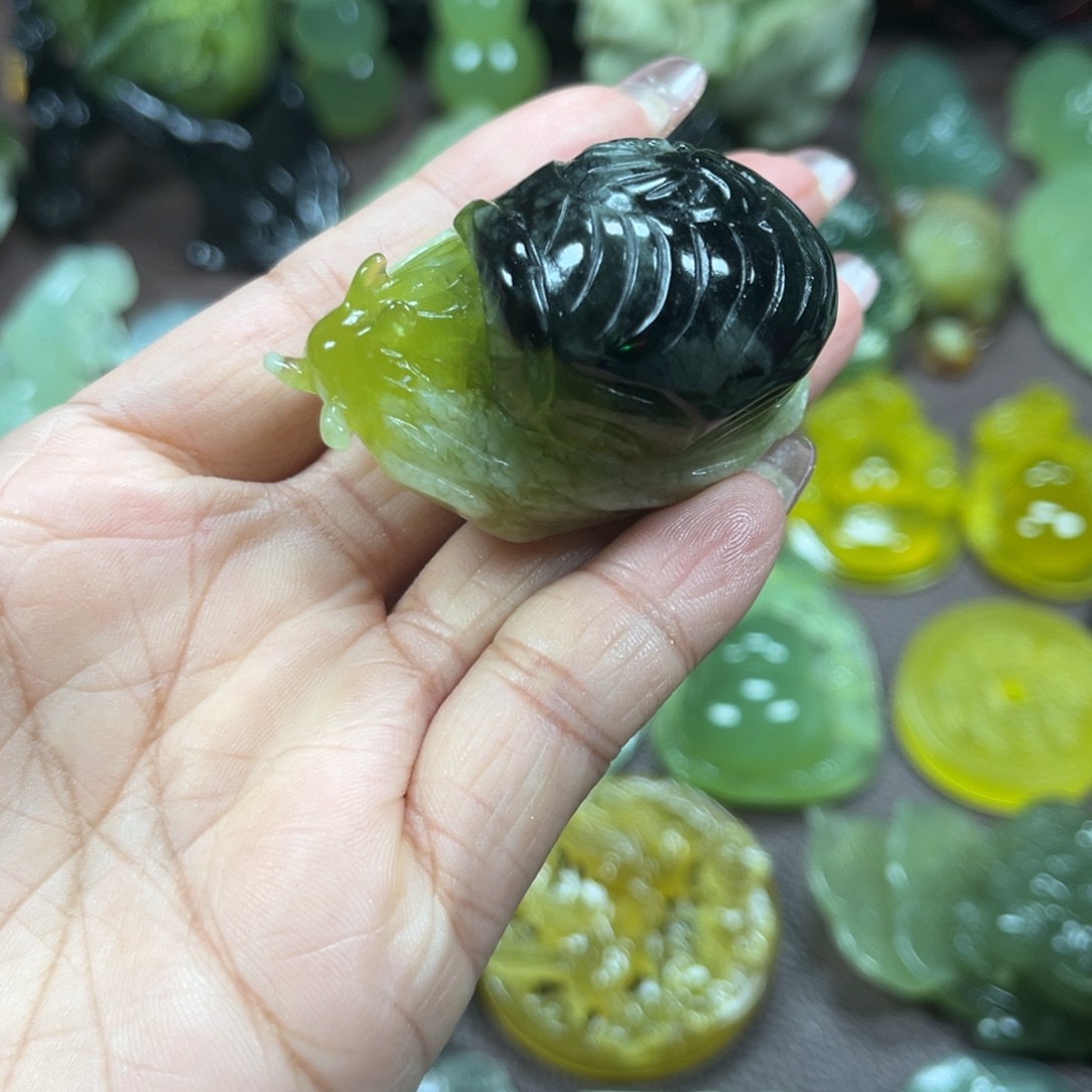 蛇纹石玉未镶嵌手把件手把件