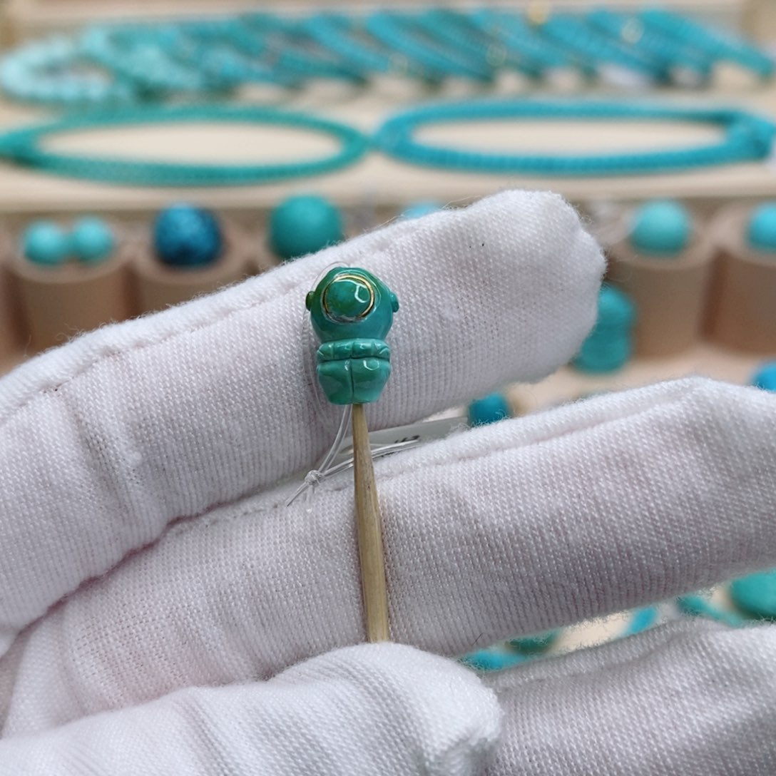 绿松石珠宝奇石未镶嵌