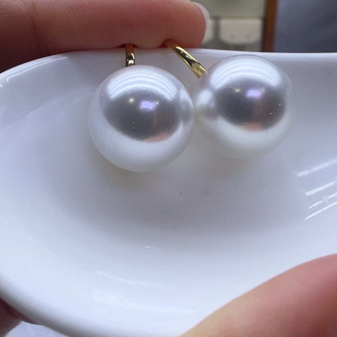 耳饰18K金镶嵌淡水珍珠