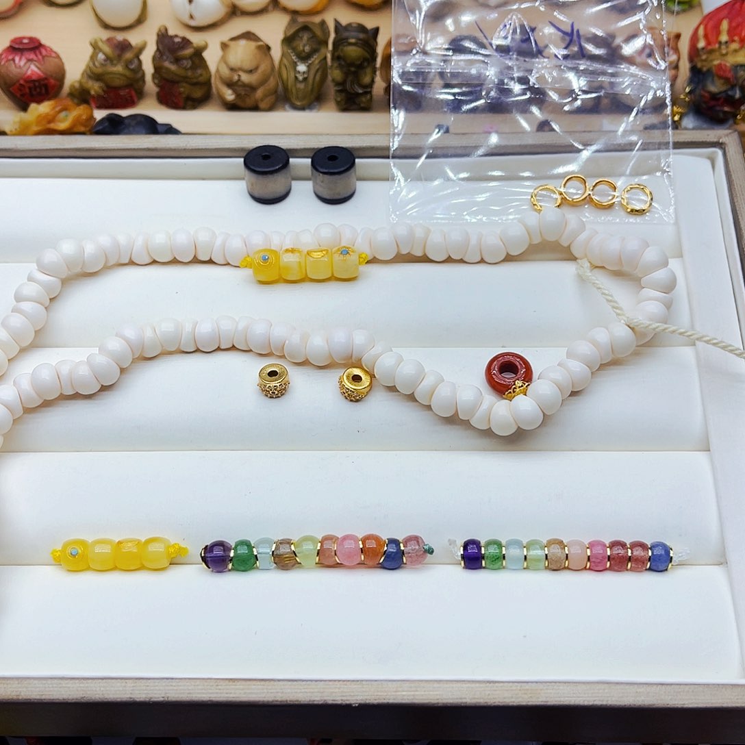 桃核吊坠手工打磨配饰