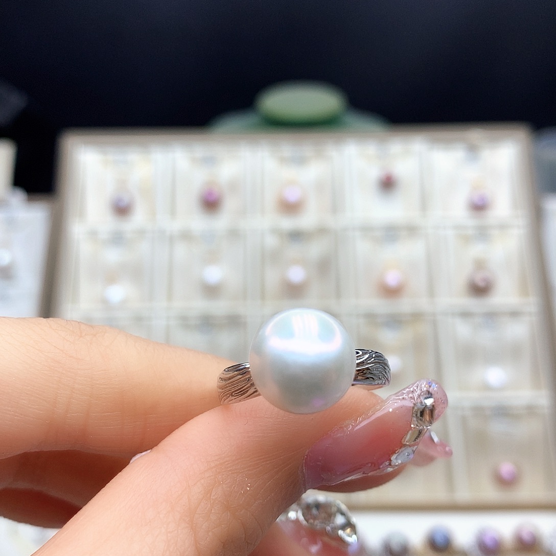 淡水珍珠颈饰合金