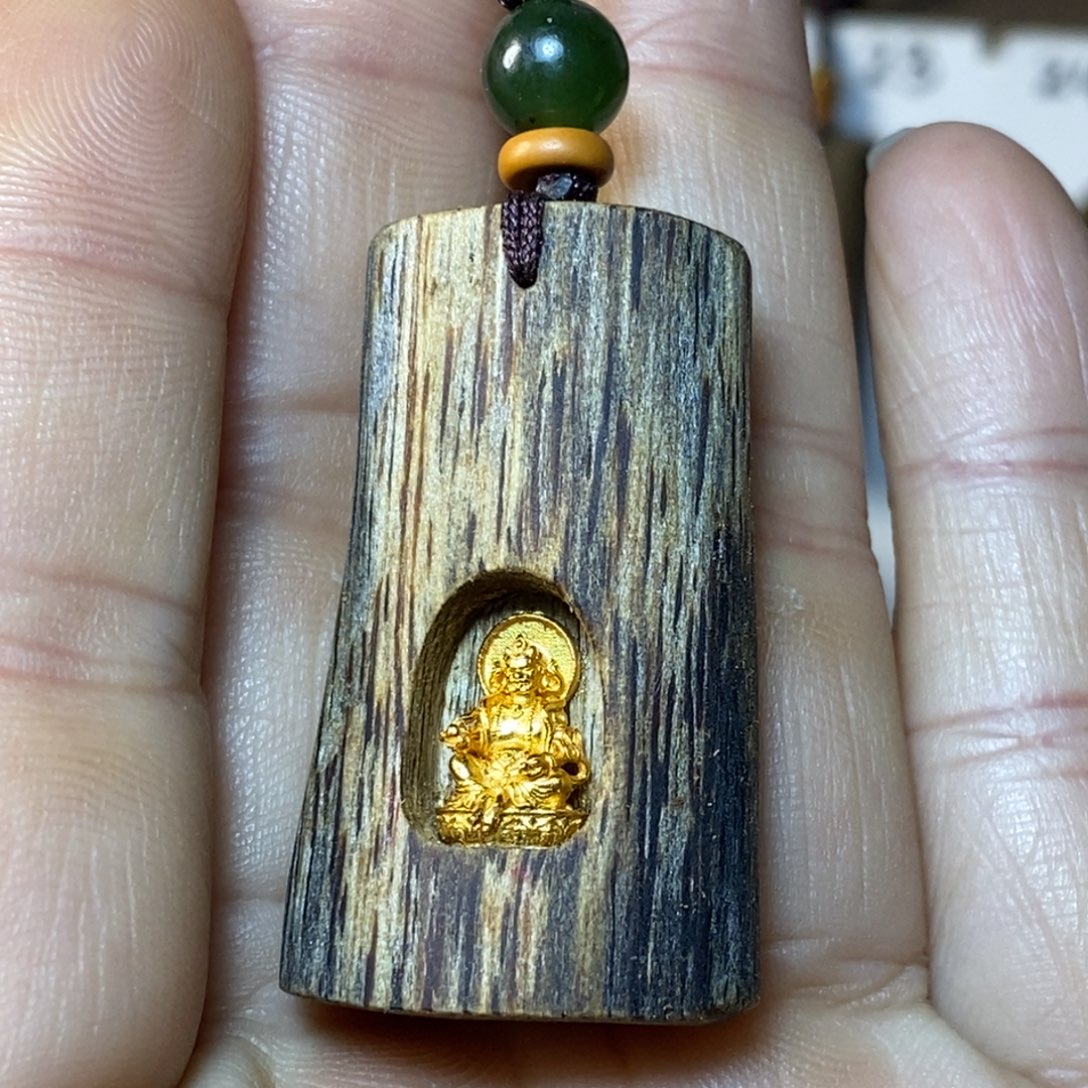 沉香碎屑沉香牌子