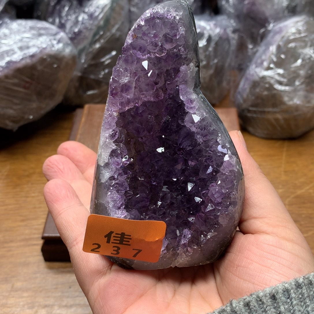水晶大型摆件（非配饰）未镶嵌