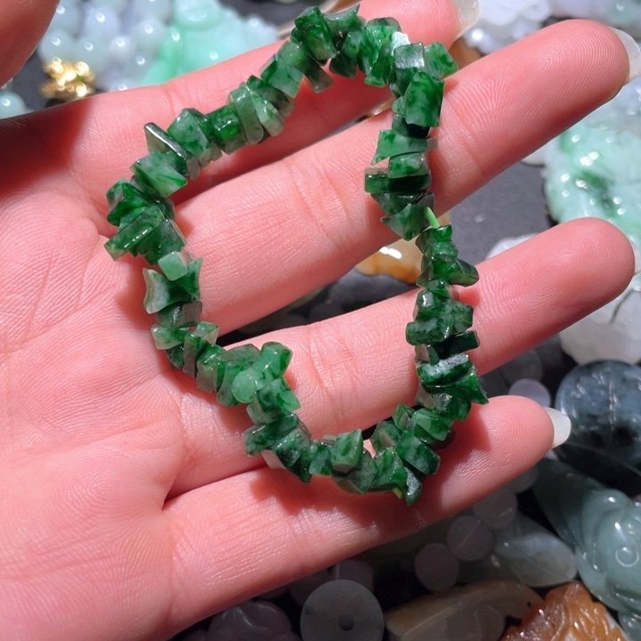 【闪购商品】翡翠颈饰未镶嵌天然翡翠