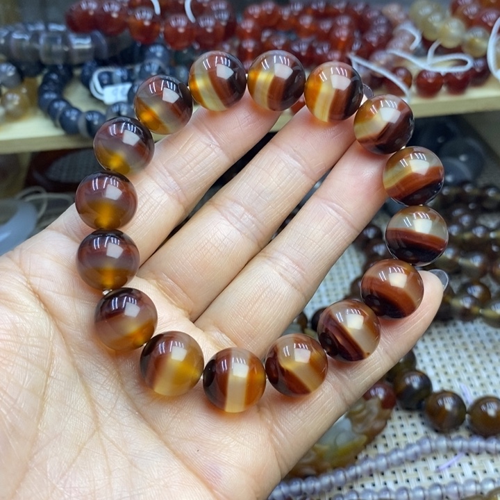 园***红玛瑙/玉髓未镶嵌手链