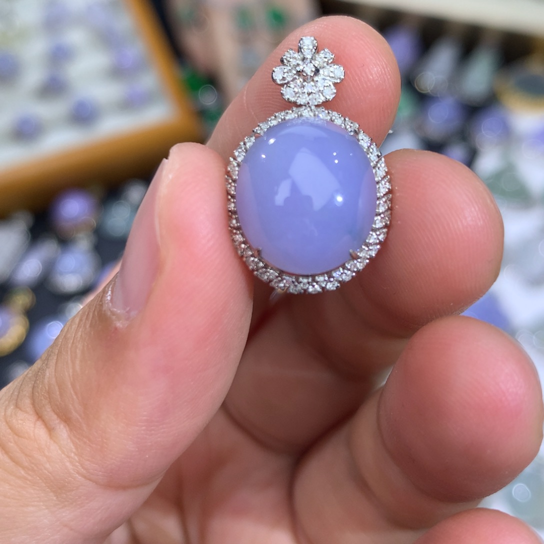 翡翠18K金镶嵌吊坠(不含链)签收后48小时鉴赏期