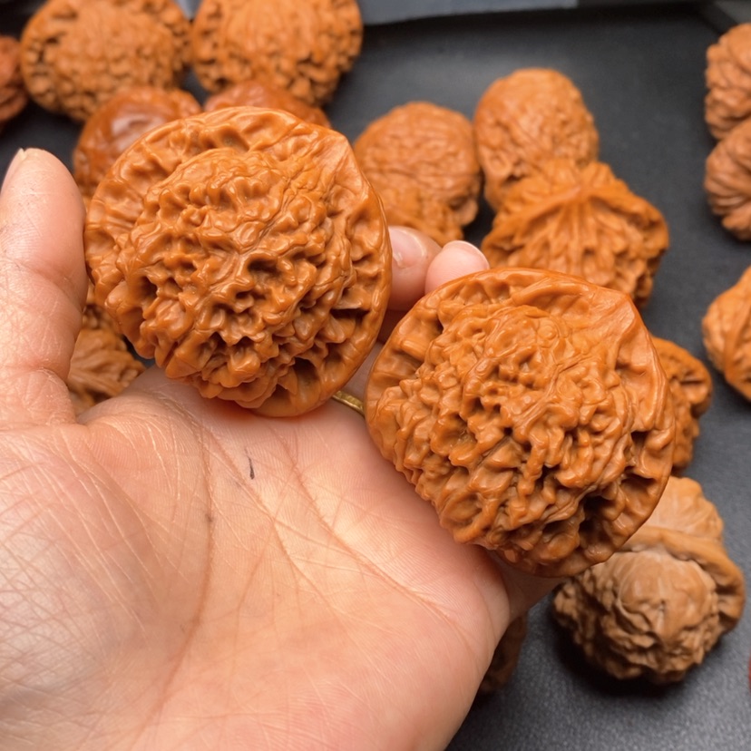 【闪购商品】文玩核桃把件若*官帽