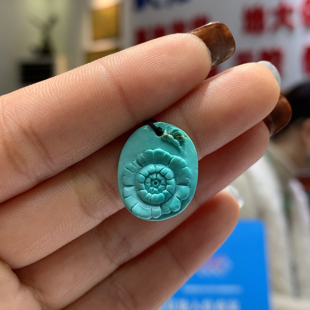 绿松石配饰未镶嵌