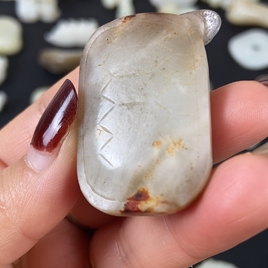 和田玉（糖玉）未镶嵌挂件