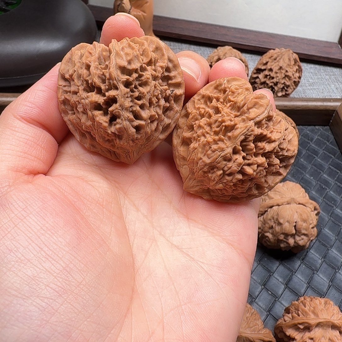 文玩核桃吊坠全品满天星42