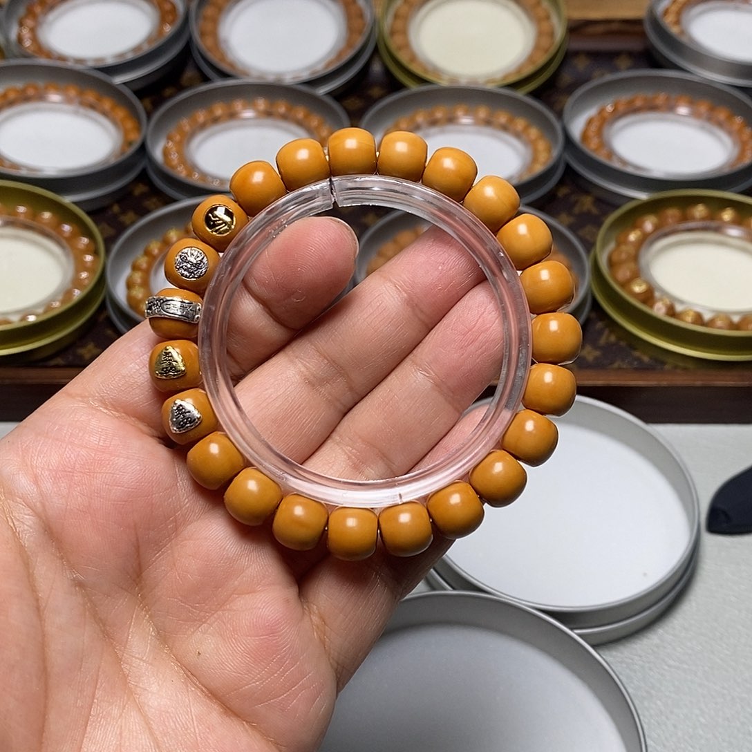 猴头核桃手串37号五标高配老型10左右