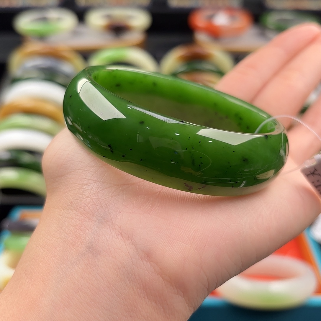 和田玉未镶嵌手镯61.6