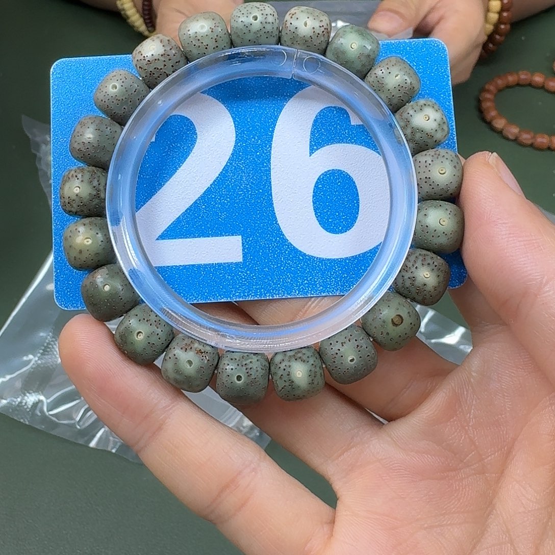 吊坠星月菩提石玉11单圈。26