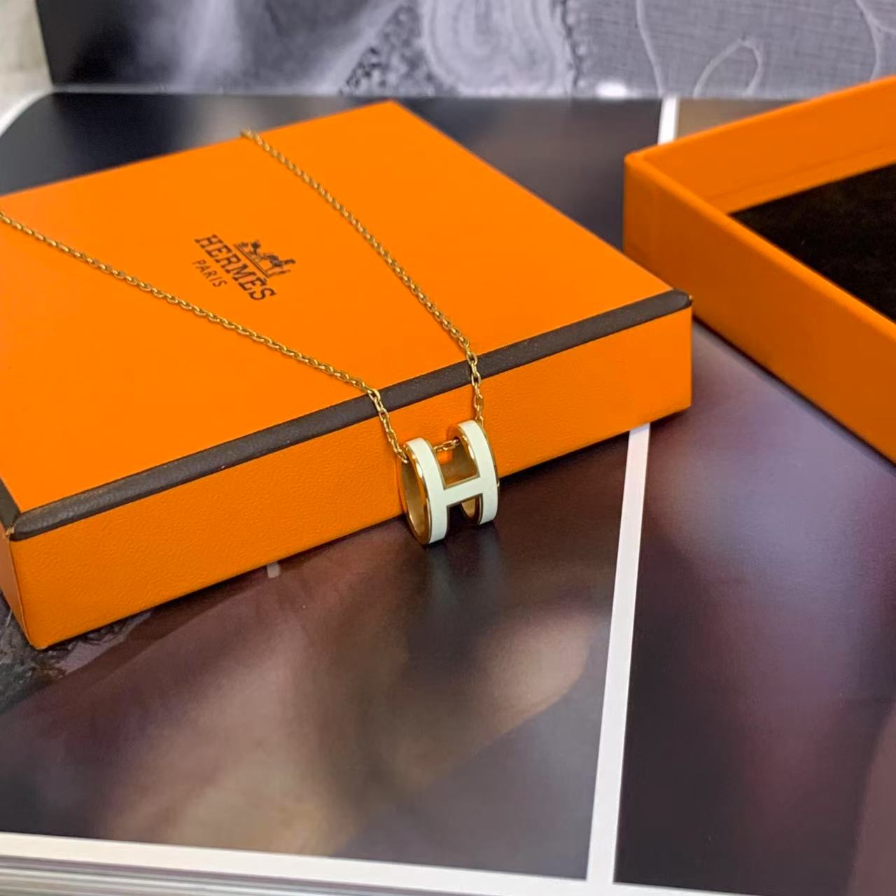 99新 Hermes/爱马仕 壹臻/白金pop h项链大号 94269329