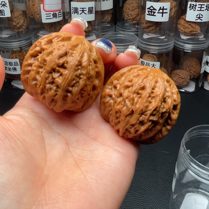 文玩核桃吊坠铁锤40