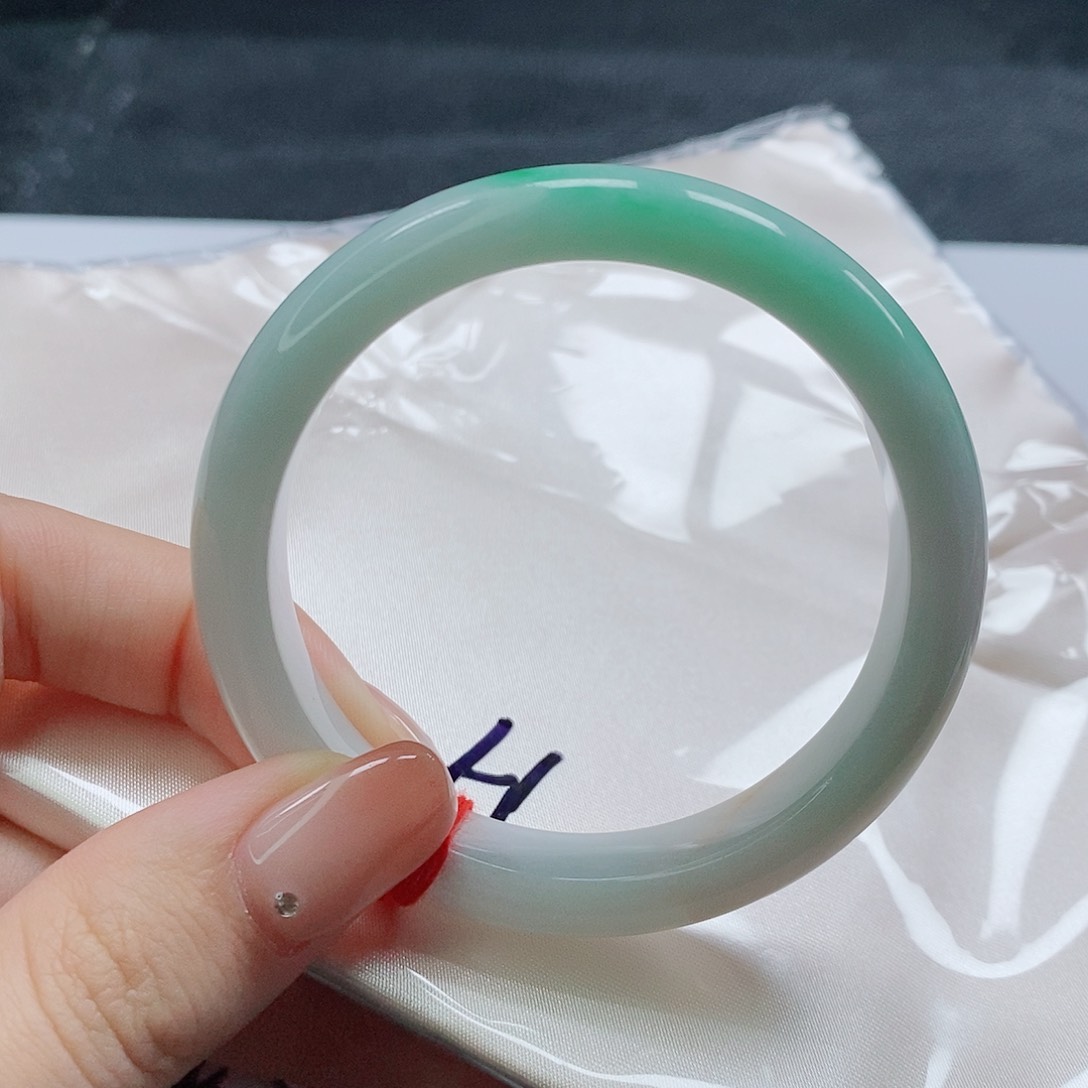 【闪购商品】未镶嵌手镯翡翠540号