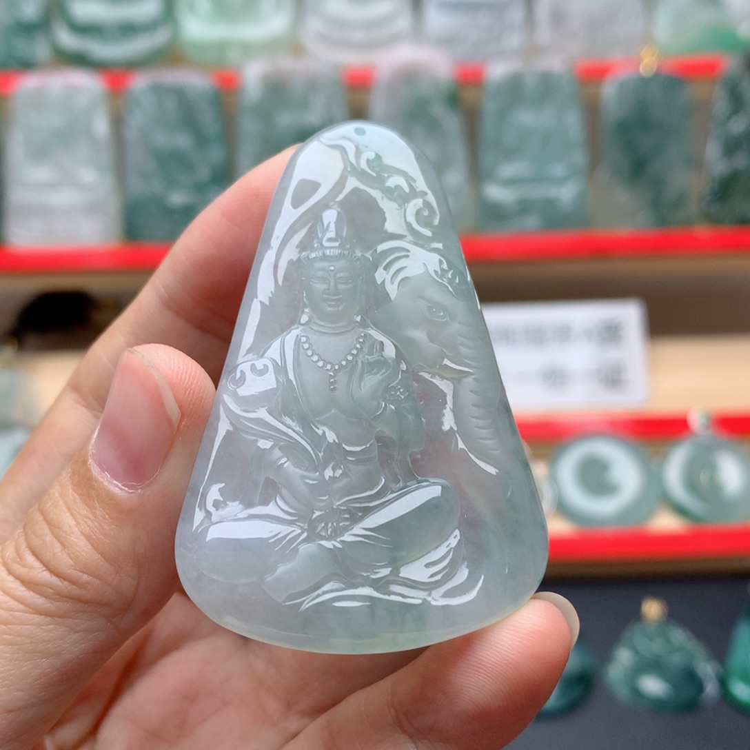 翡翠未镶嵌颈饰普贤