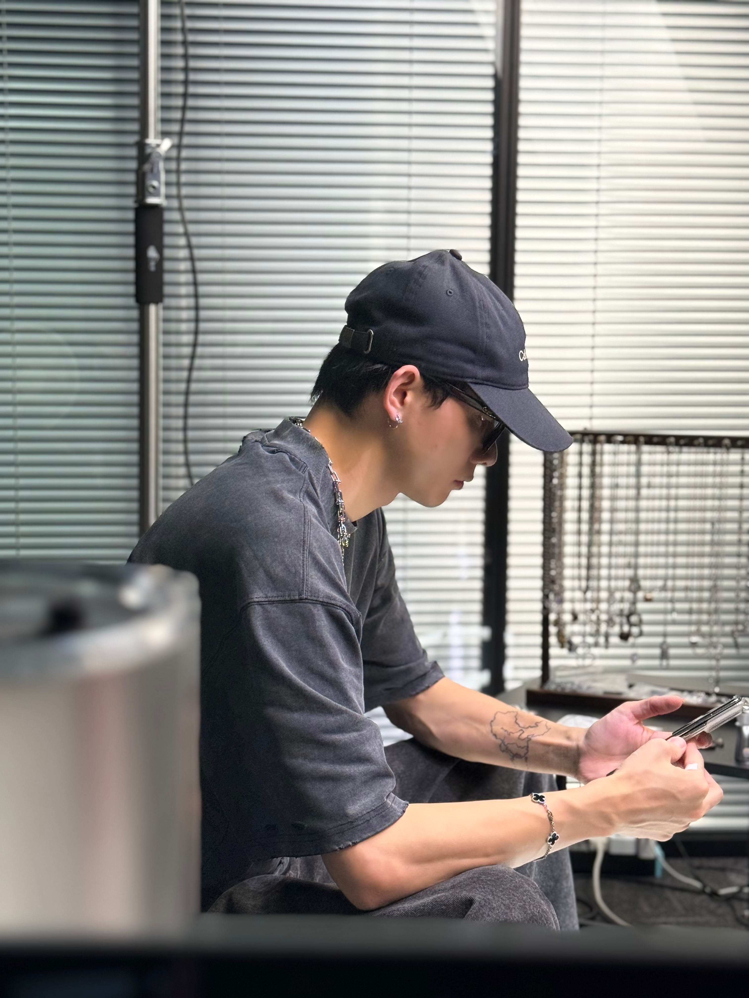 超大号来袭帅炸裂帽子
