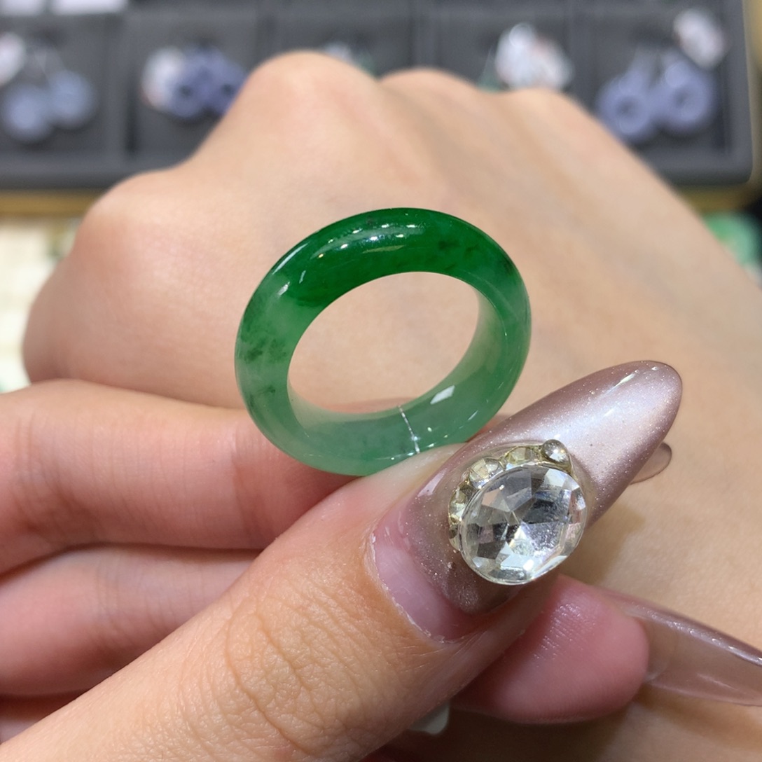 翡翠戒指未镶嵌13辣色