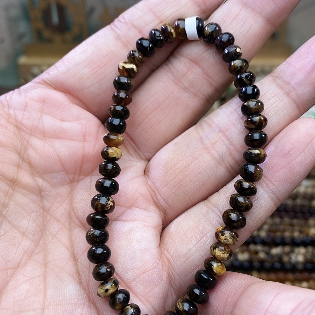 琥珀未镶嵌裸石5黑花