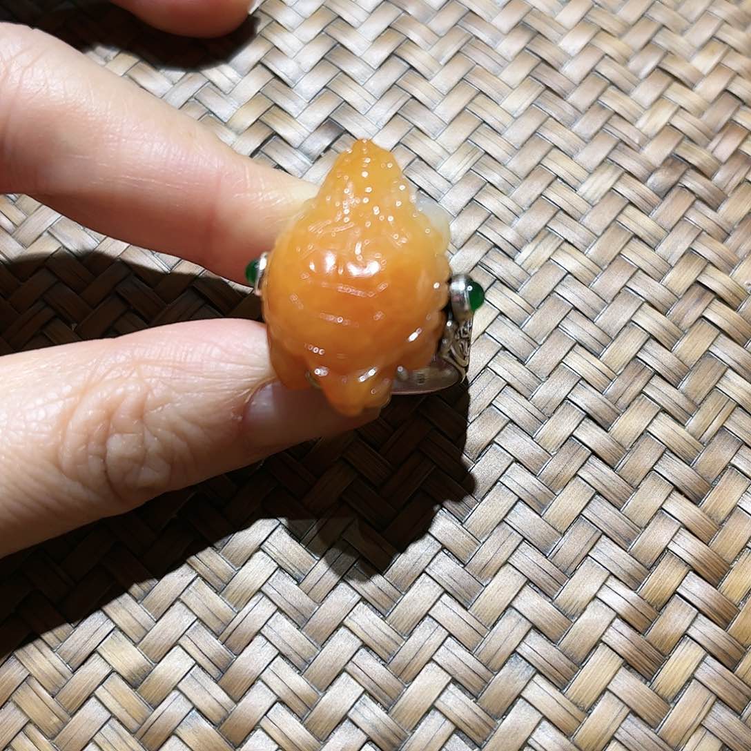 翡翠戒指银S925镶嵌个性十足时尚