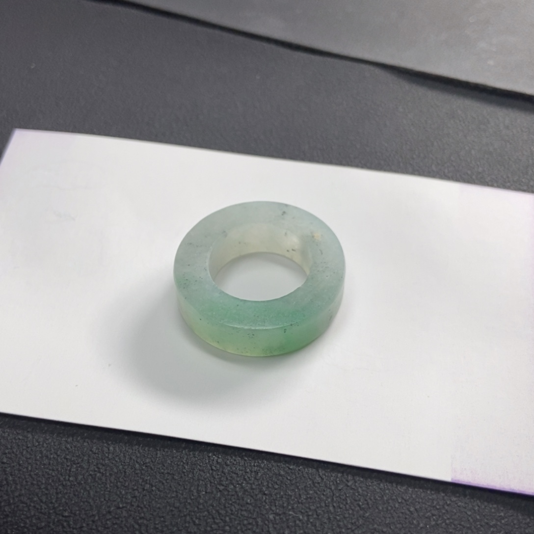 定制翡翠未镶嵌爱****东定制