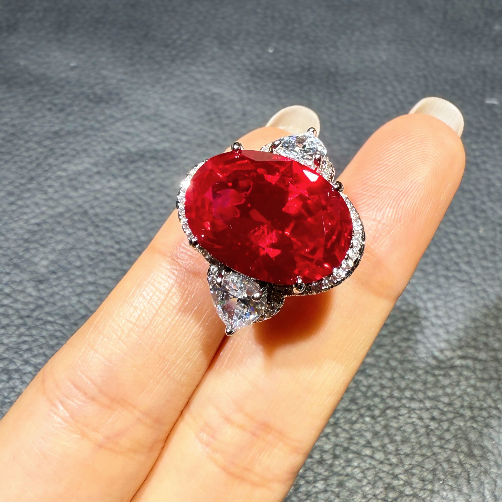 典藏轻奢-红宝石-高精切宝石戒指YB-428