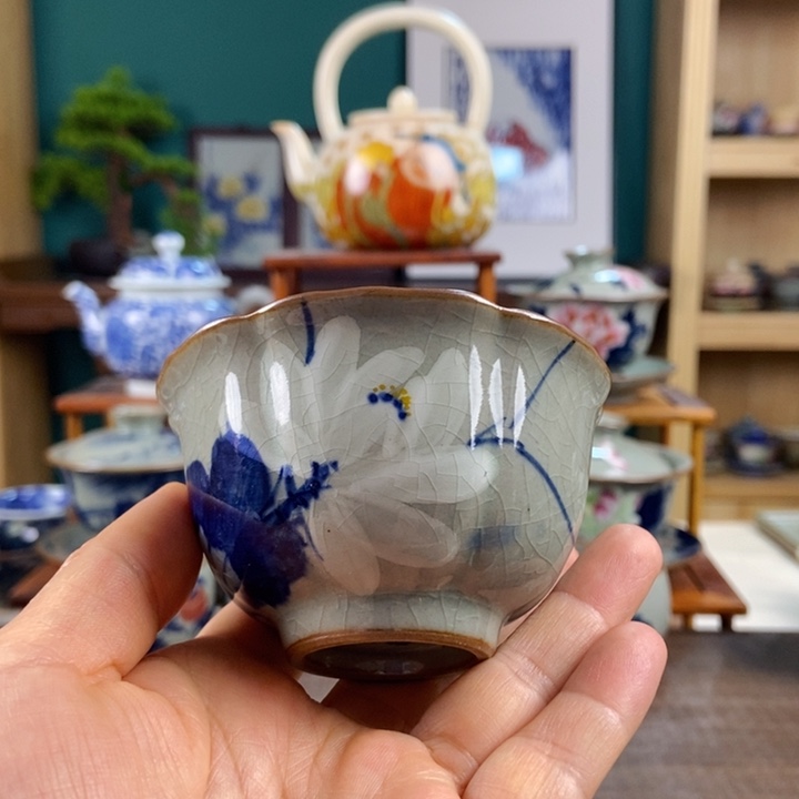 瓷片手工制作工艺精湛等特点