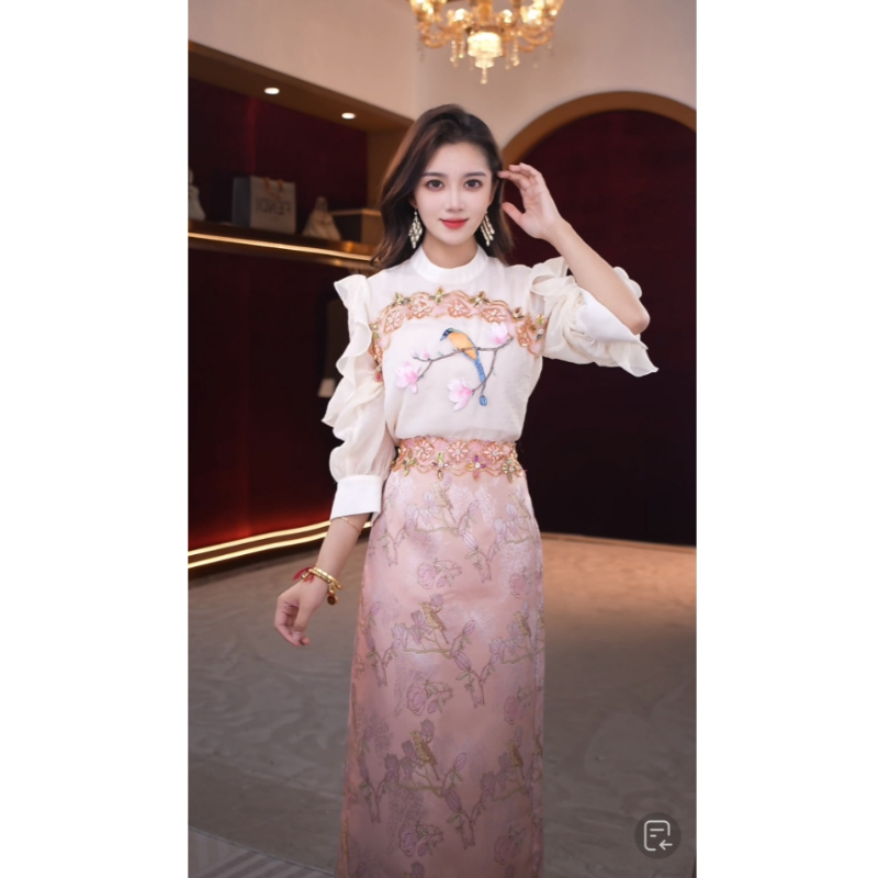 芙娜妮2025春季新款法式优雅气质复古显瘦名媛轻奢套装F2511116