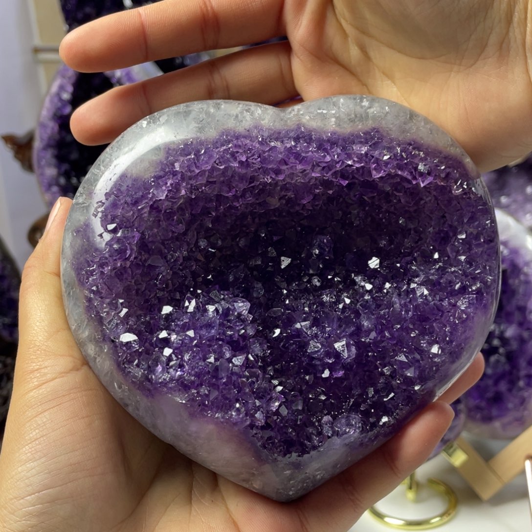 紫晶大型摆件（非配饰）未镶嵌