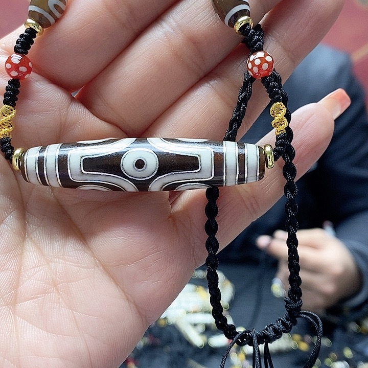 玛瑙/玉髓颈饰合金