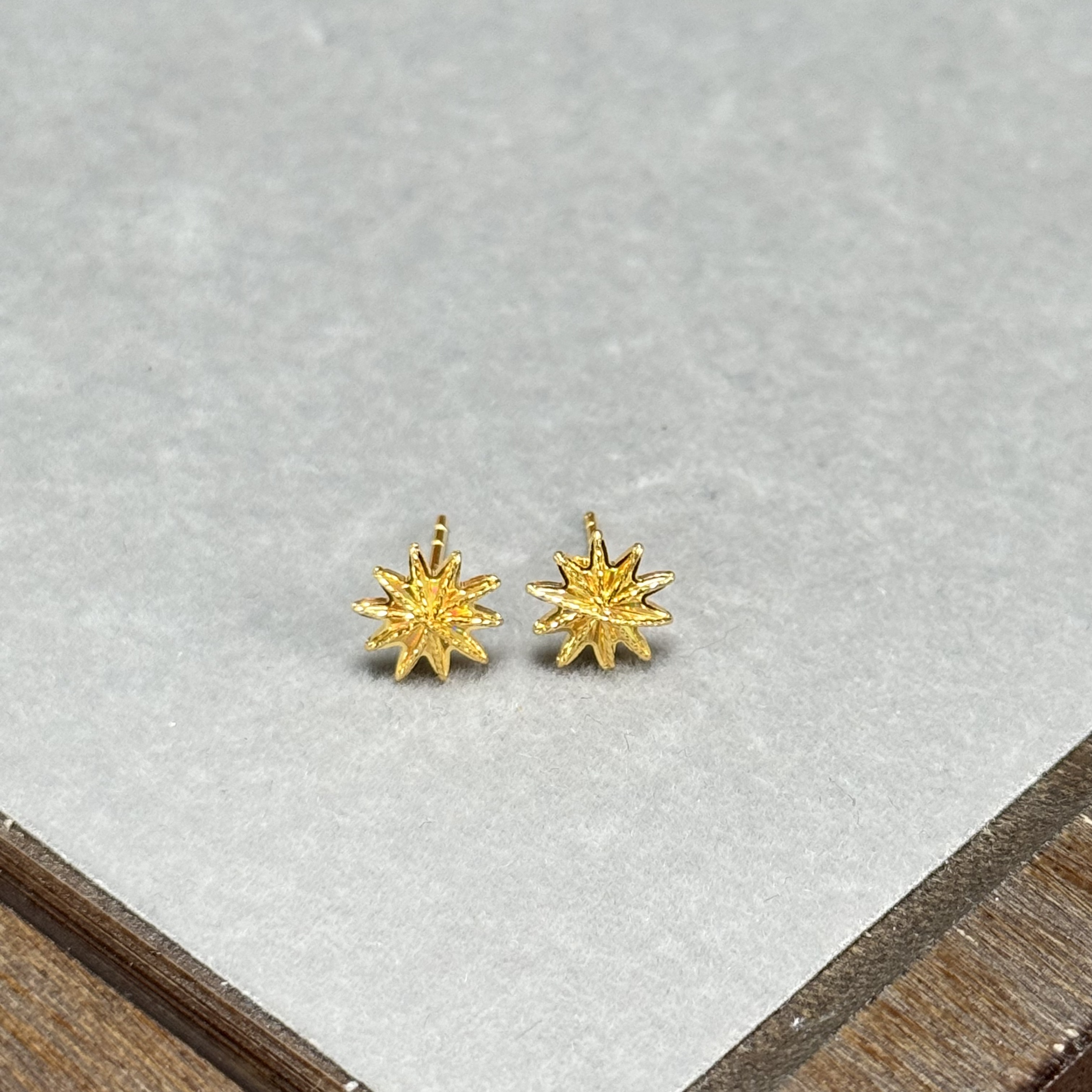 甸甸②E【幻彩多芒星耳钉】-足金999精工5耳饰