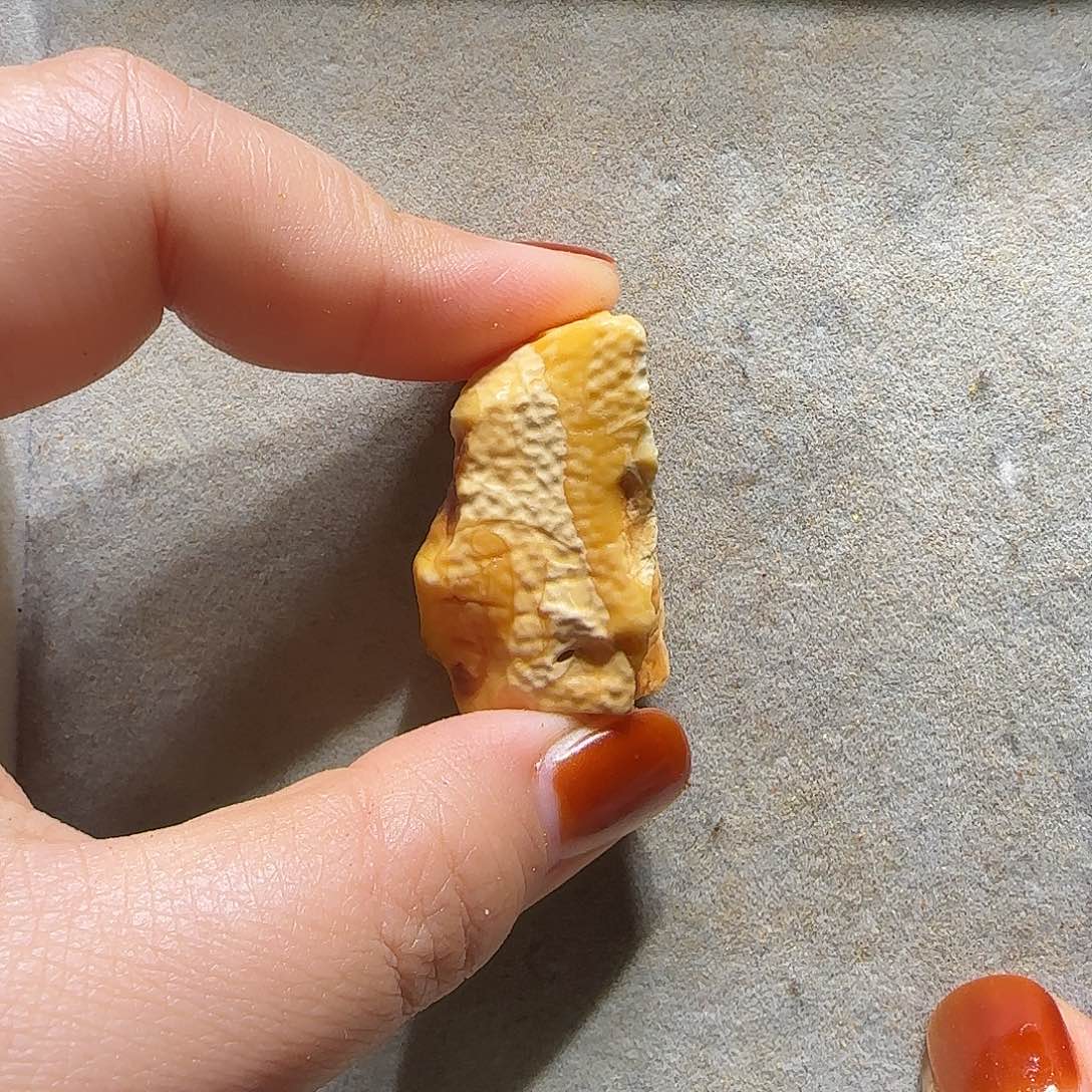 墨***沙定制琥珀未镶嵌定制