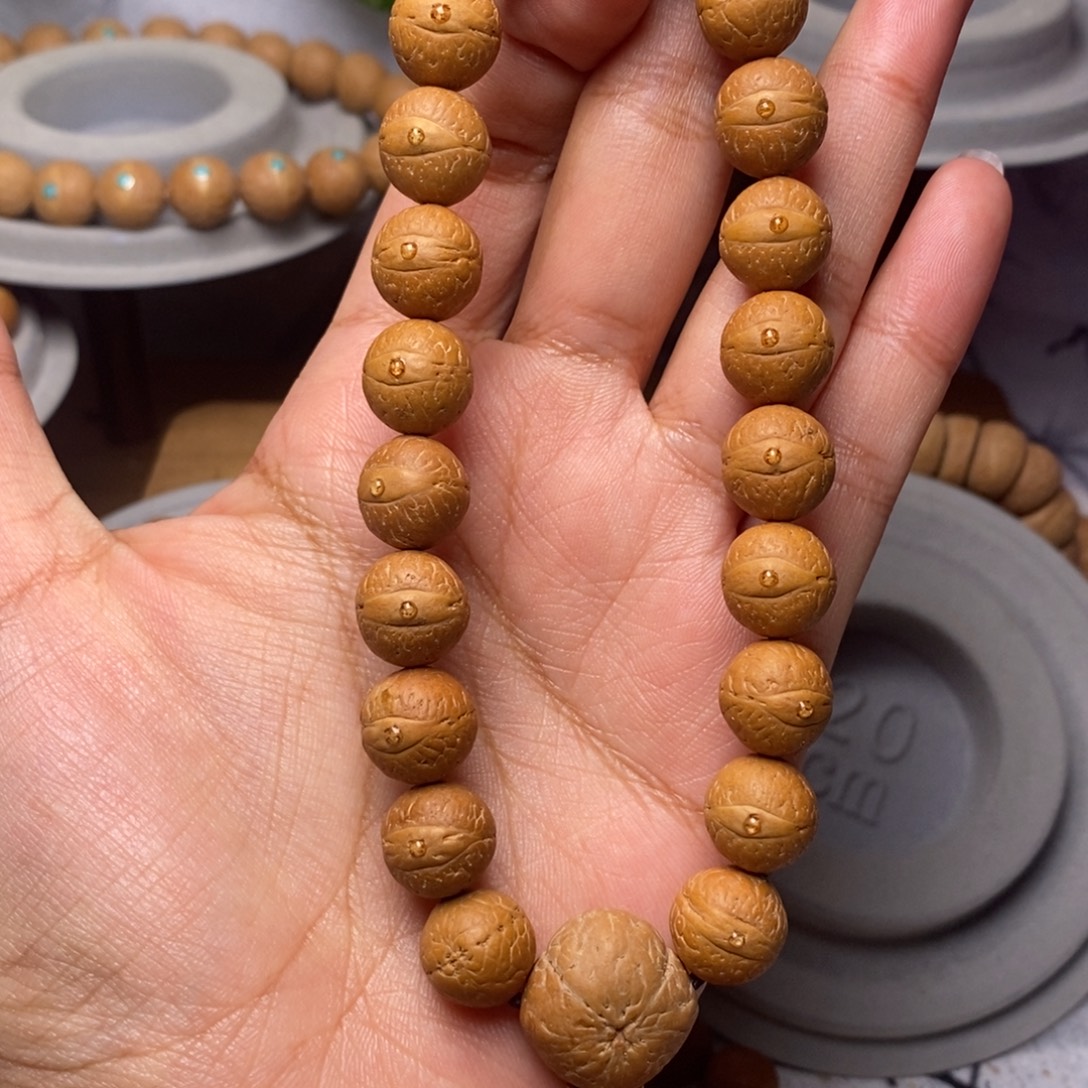 凤眼菩提吊坠手串